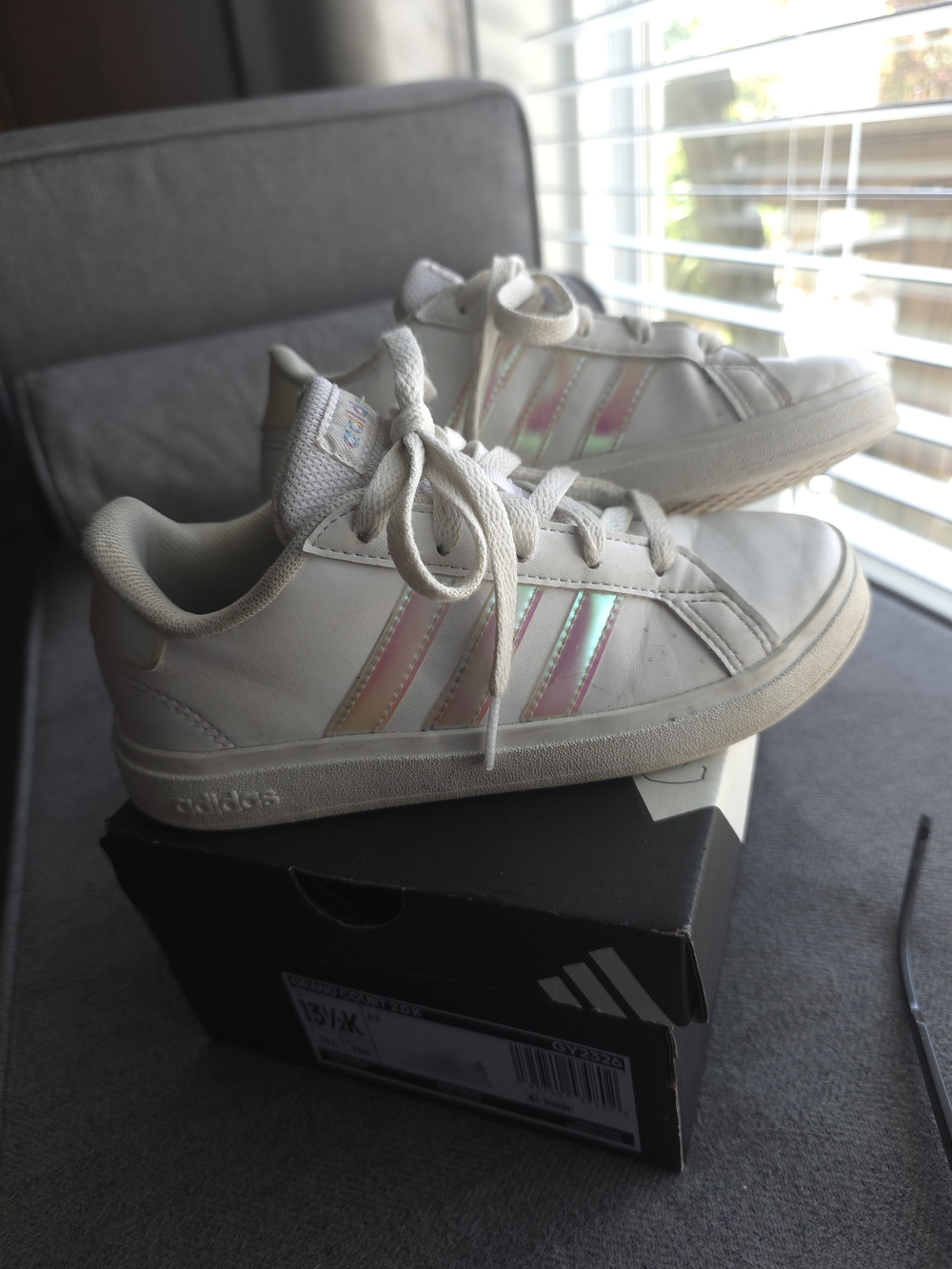 adidas Kids' White Sneakers with Iridescent Pink Stripes